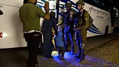 Εκτός Συρίας εκατοντάδες «Λευκά Κράνη»