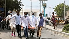 حركة الشباب بالصومال تقتحم قاعدة عسكرية بالجنوب وتقتل 27 جنديا