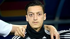 كيف تجاوب الألمان مع اعتزال أوزيل المنتخب الألماني؟ 