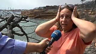 Μάτι: Αγκαλιασμένοι στο χωράφι