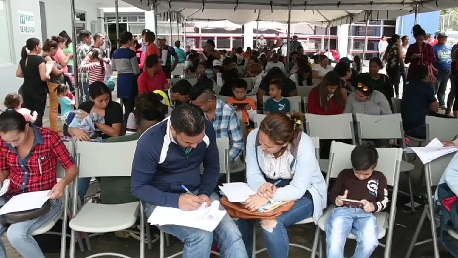 Huyen de Nicaragua por miedo a perder la vida