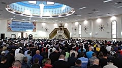 Danimarkalı imama Yahudilere ölüm çağrısı suçlaması