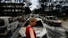 Sobreviventes avaliam cenário de devastação deixado pelo fogo