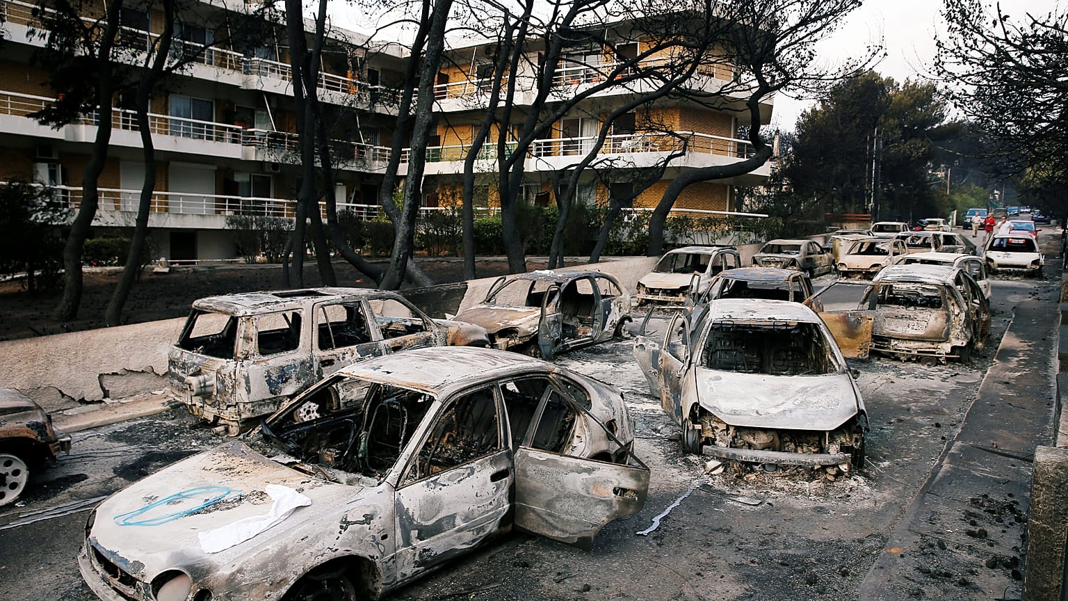 Uydu görüntüleriyle Yunanistan'daki yangın