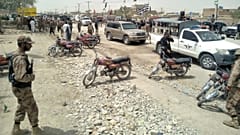 کشته شدن دست‌کم ۲۳ تن همزمان با آغاز انتخابات سراسری در پاکستان 