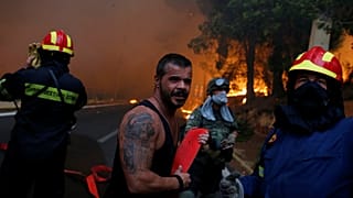 Non solo acqua: come si affronta un incendio di grandi dimensioni