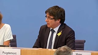 Brüsszelből folytatja Puigdemont