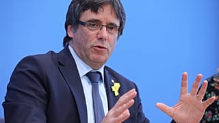 Puigdemont presto a Bruxelles: "Ho un mandato da rispettare"