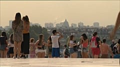 Francia: allerta per caldo e smog a Parigi, alte temperature fino a venerdì 