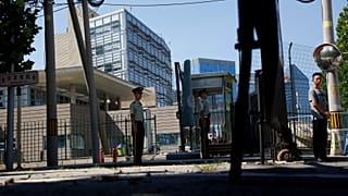 Explosion outside US embassy in Beijing