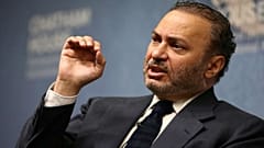 أنور قرقاش وزير الدولة الإماراتي للشؤون الخارجية 