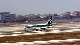 Yolcu uçağının pilotları havada kavgaya tutuştu