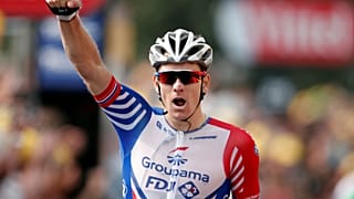 Arnaud Démare pasa del infierno al paraíso en el Tour de Francia