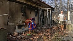 Πυρκαγιές Αν. Αττική: Οι εικόνες της καταστροφής