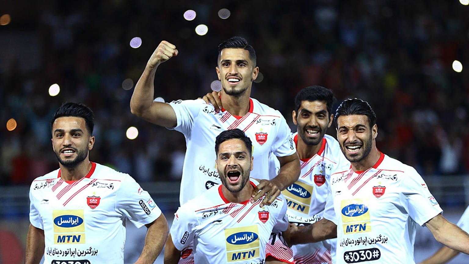 پرسپولیس لیگ هجدهم را با پیروزی آغاز کرد
