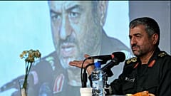 فرمانده سپاه: تهدیدهای نظامی خارجی جدی نیست، ضعف‌های داخلی جدی‌تر است