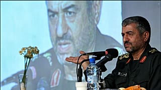 فرمانده سپاه: تهدیدهای نظامی خارجی جدی نیست، ضعف‌های داخلی جدی‌تر است