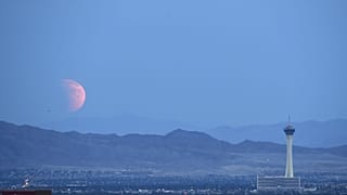 O eclipse lunar mais longo do século também pode ser visto na Europa 