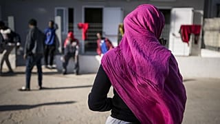 Çocukları Koruyun Örgütü: Mülteci çocuklar fuhuşa zorlanıyor, onur kırıcı 