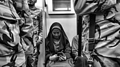 Metro Tahran: Bir şehrin aynası
