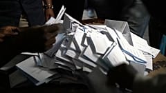 Começou a contagem dos votos no Mali