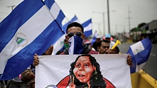 El papel de la Iglesia, la relación de su familia con el poder: Daniel Ortega responde a euronews