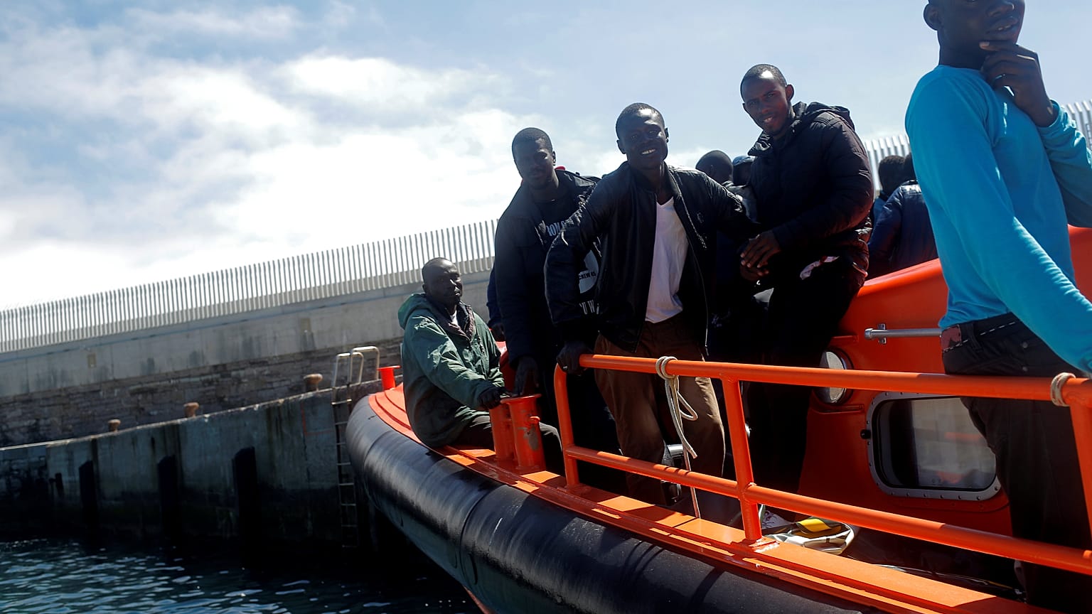 La Inmigración en España en cifras: ¿Hay un efecto llamada del Gobierno Sánchez?