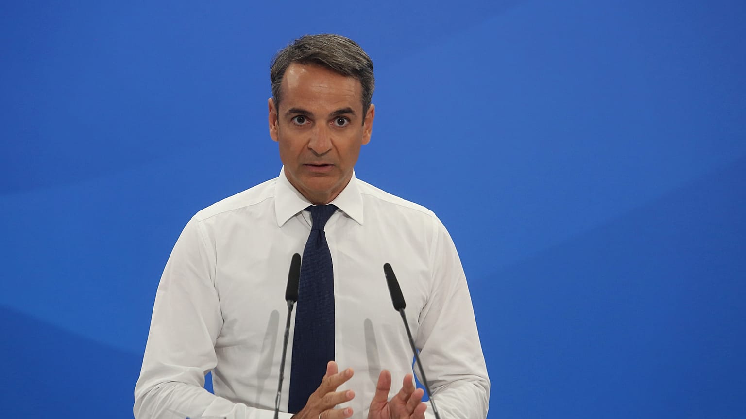 Μητσοτάκης: «Πώς κάποιοι κοιμούνται τα βράδια;»