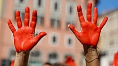 Are hate crimes on the rise in Italy? 