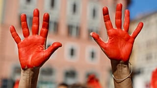 Are hate crimes on the rise in Italy? 
