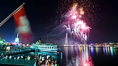 Feuerwerk über dem Genfer See