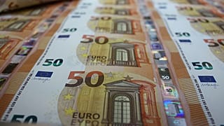 ΔΝΤ: Οι εκτιμήσεις για το χρέος και την έξοδο στις αγορές