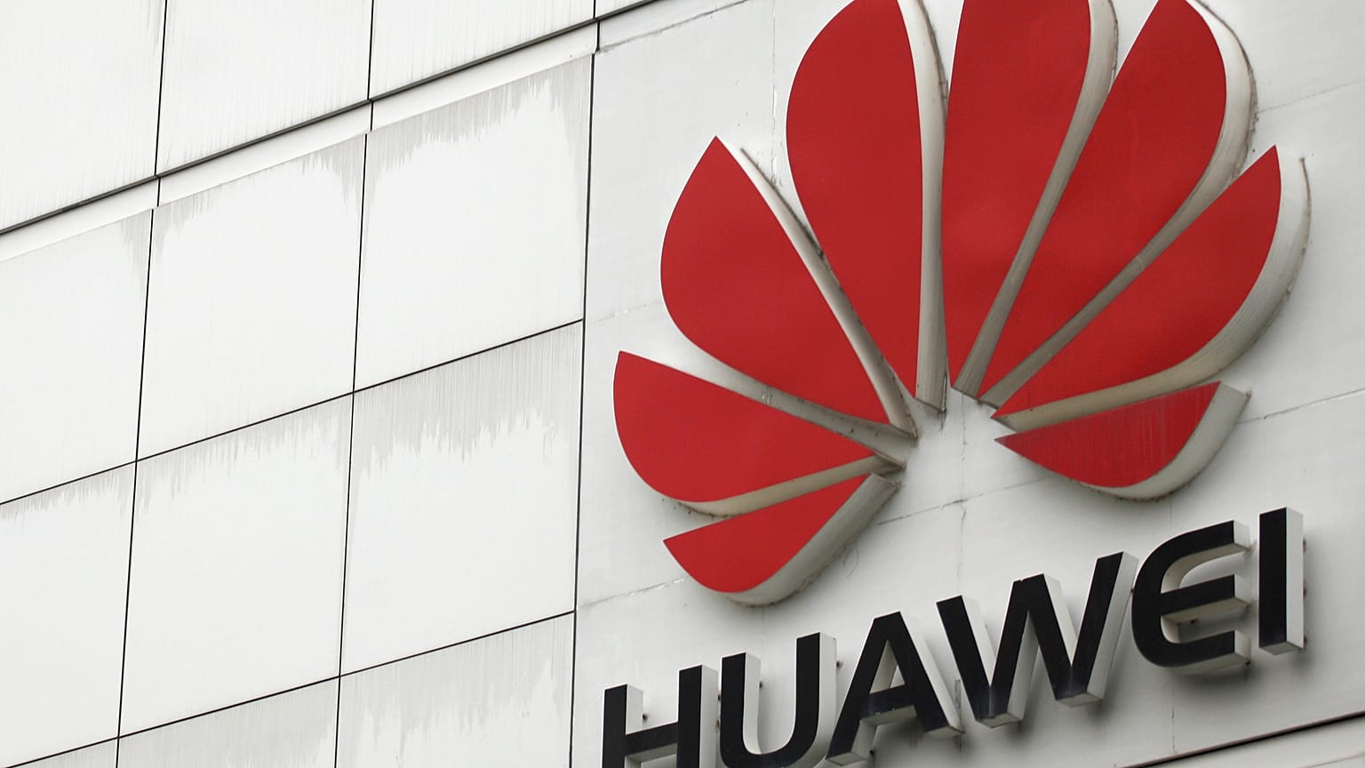 Huawei обошла Apple