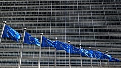 Comissão Europeia discorda do FMI sobre dívida grega