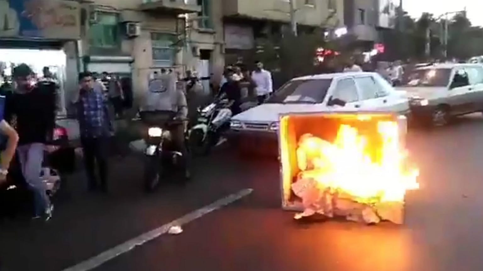 تظاهرات تهران 