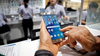 İngilizler 12 dakikada bir cep telefonuna bakıyor