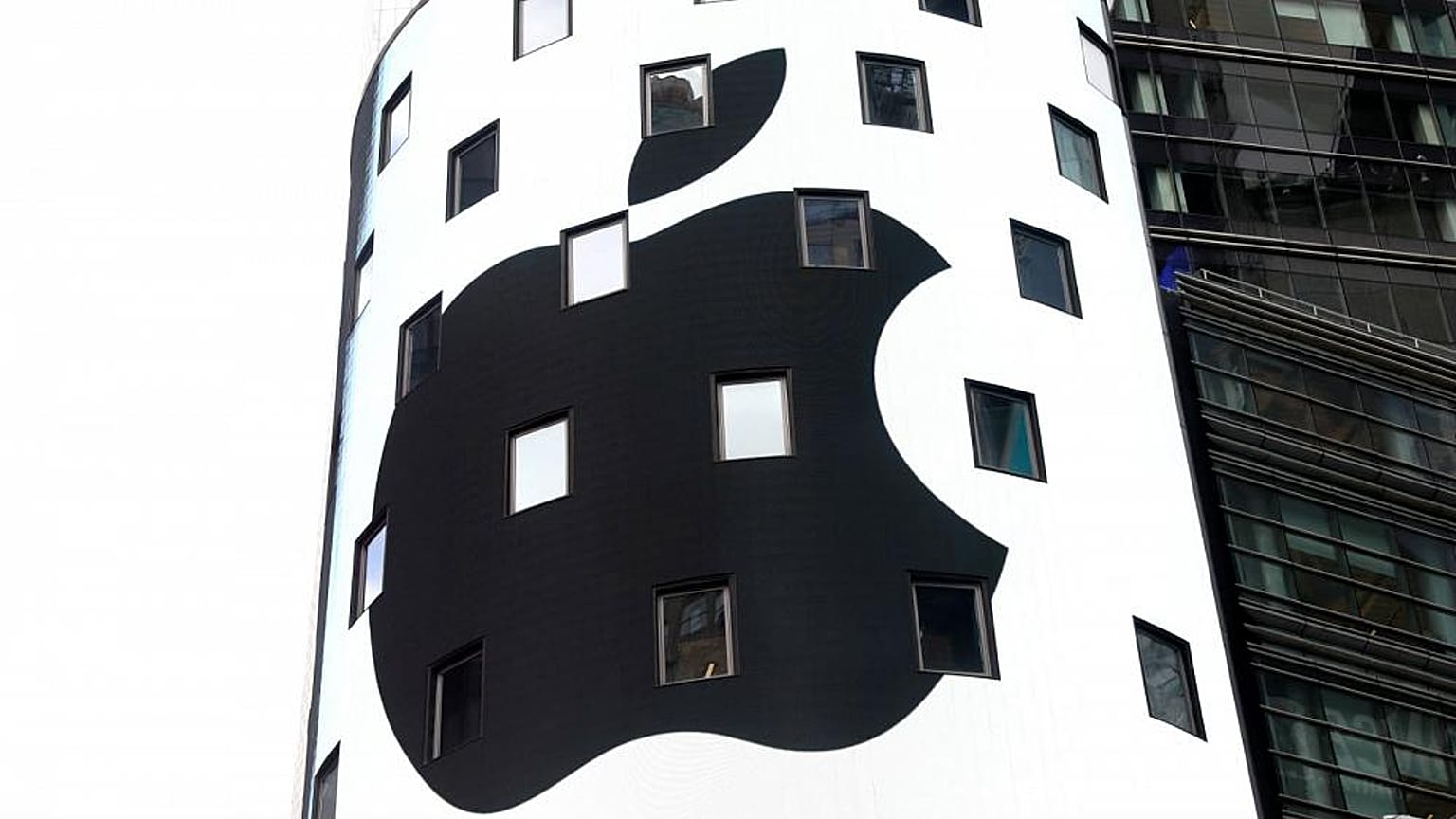 La valoración récord de Apple supera el PIB de Suiza y Argentina