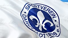  In der Hitze beim Fußball: Darmstadt 98 erlaubt 2 x 0,5 Liter Wasser