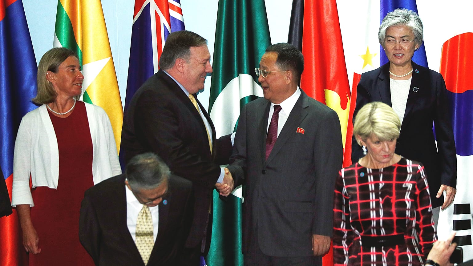 Pompeo: K.Kore nükleer silahsızlanma konusunda verdiği sözün çok gerisinde 