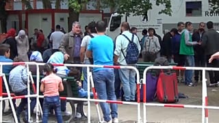 افتتاح سبعة مراكز إيواء مؤقتة لتسريع إجراءات اللجوء في بافاريا