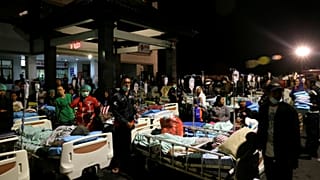 Des dizaines de morts dans un nouveau tremblement de terre en Indonésie
