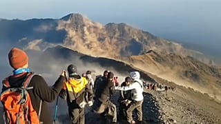 Землетрясение в Индонезии: десятки погибших 