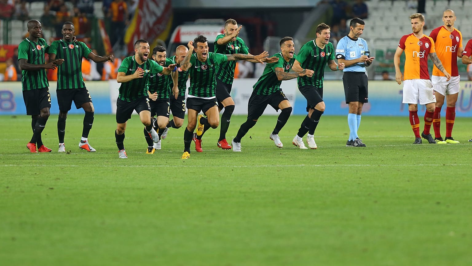 Süper Kupa şampiyonu Akhisarspor