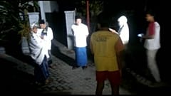 Familias evacuadas en Indonesia