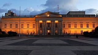 Colombia, esorcismo al palazzo presidenziale