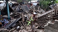 Sismo arrasa ilha indonésia de Lombok