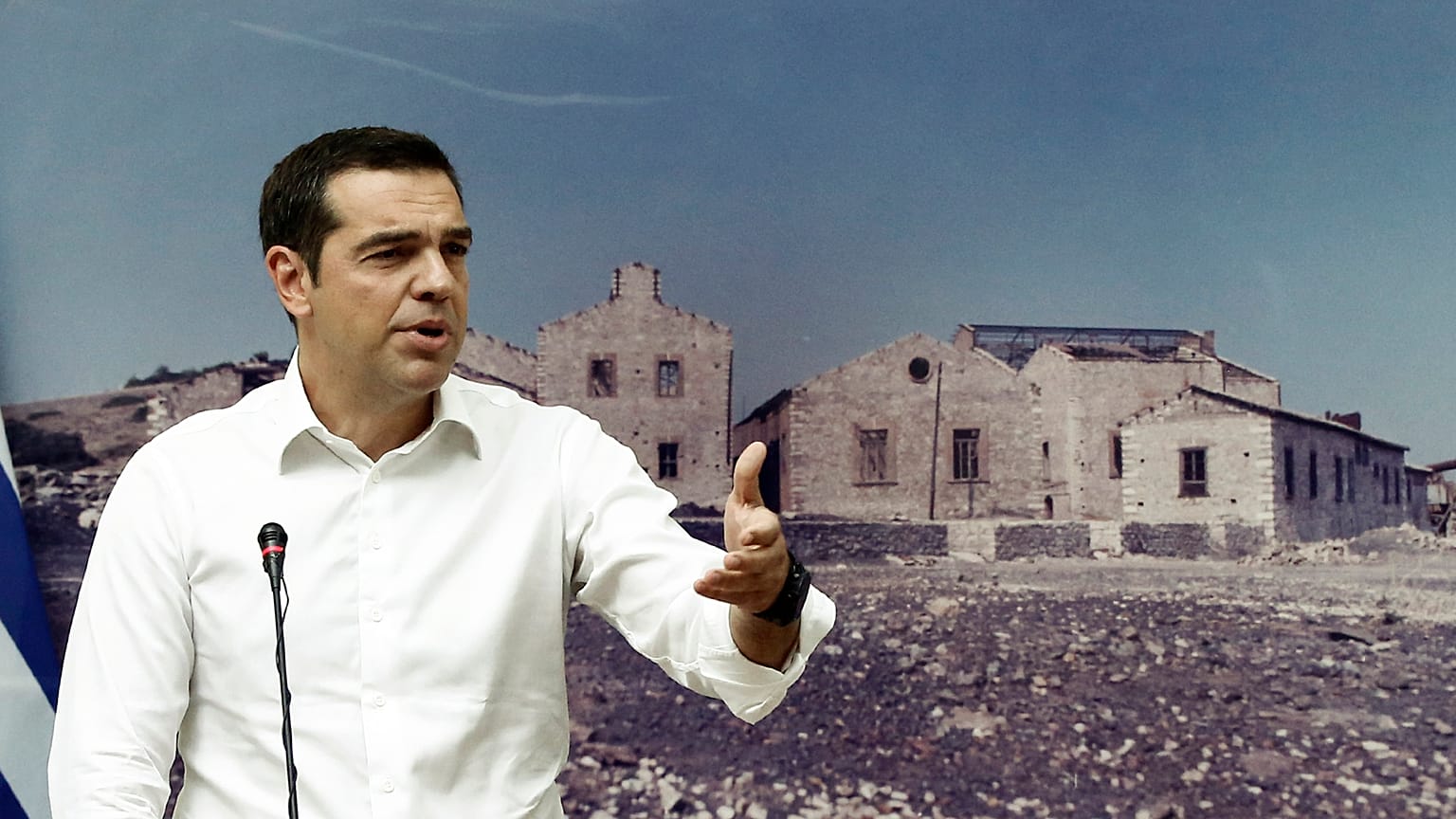 Α. Τσίπρας: «Κατεδαφίσεις 3.200 αυθαιρέτων στην Αττική»