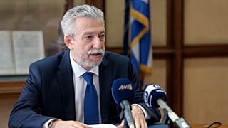 Κοντονής για Κουφοντίνα-Ξηρό: Ουδεμία σχέση έχουν οι μεταγωγές με τις ποινές τους