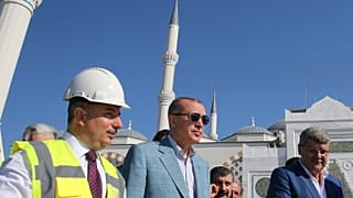 Erdoğan, yapımına devam eden Çamlıca Camii'ni 5 Ağustos'ta gezdi.