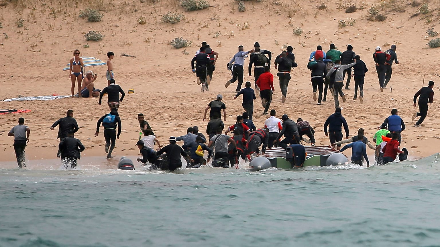 Le Maroc a-t-il laissé des migrants rejoindre l'Espagne lors des négociations avec l'UE ?